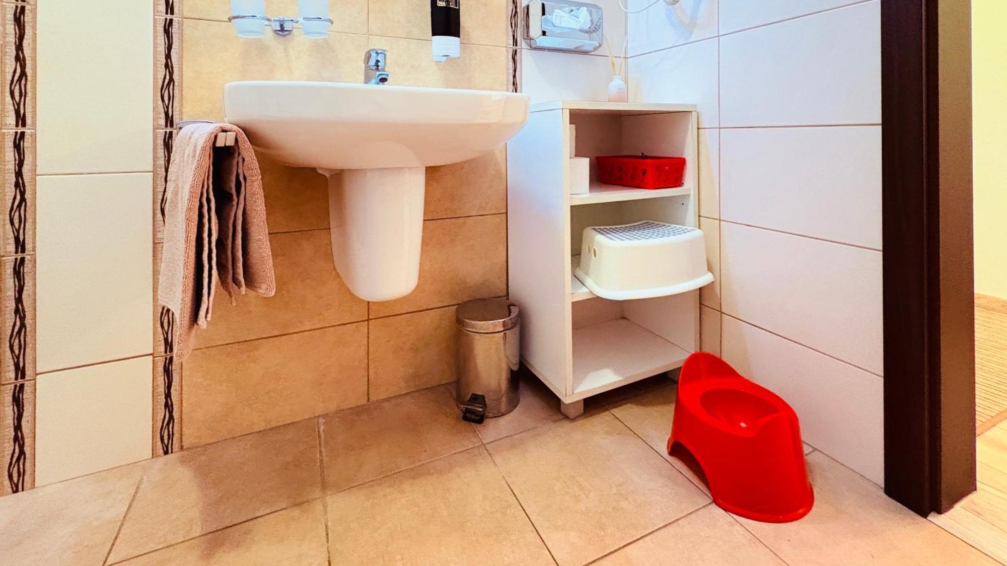 Apartmán ELIZABETH Bešeňová Esterno foto